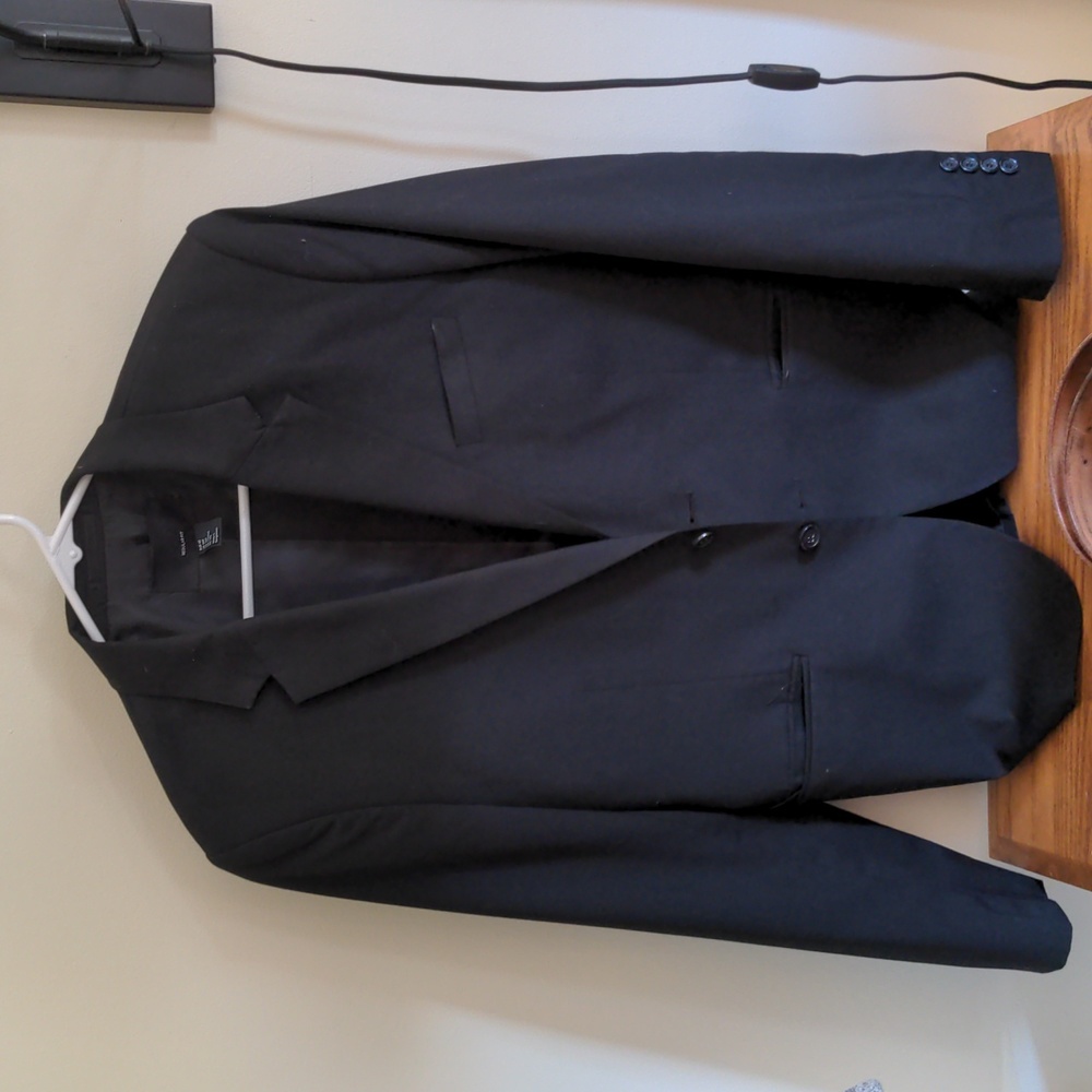 H&M men's black suit jacket